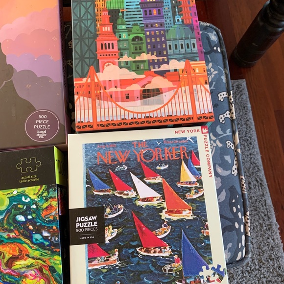 EUC JIGSAW PUZZLES !! Done 1 time. $8 each - Picture 9 of 10